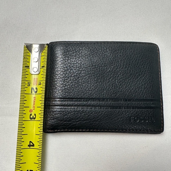 Fossil Black Leather Men's Wallet - Picture 6 of 9